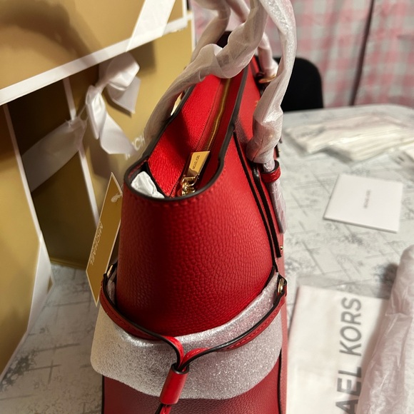 Sold - Picture 11 of 16